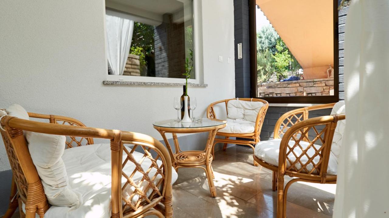 B&B Villa Vela Umag Exterior photo